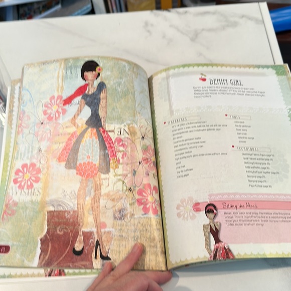 Collage couture art book - Picture 3 of 5